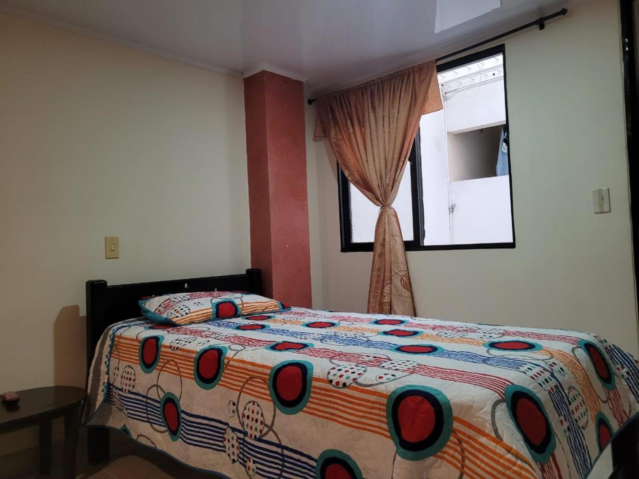 Hotel San Vicente Меделин Екстериор снимка