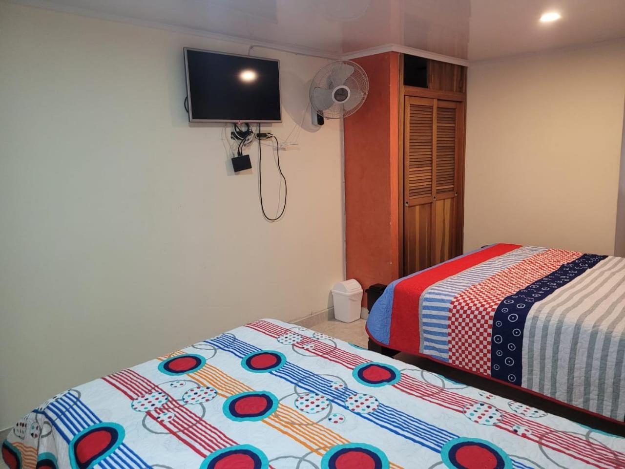 Hotel San Vicente Меделин Екстериор снимка