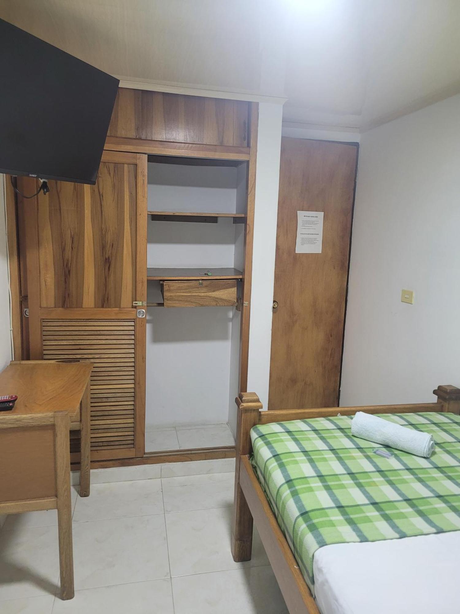 Hotel San Vicente Меделин Екстериор снимка